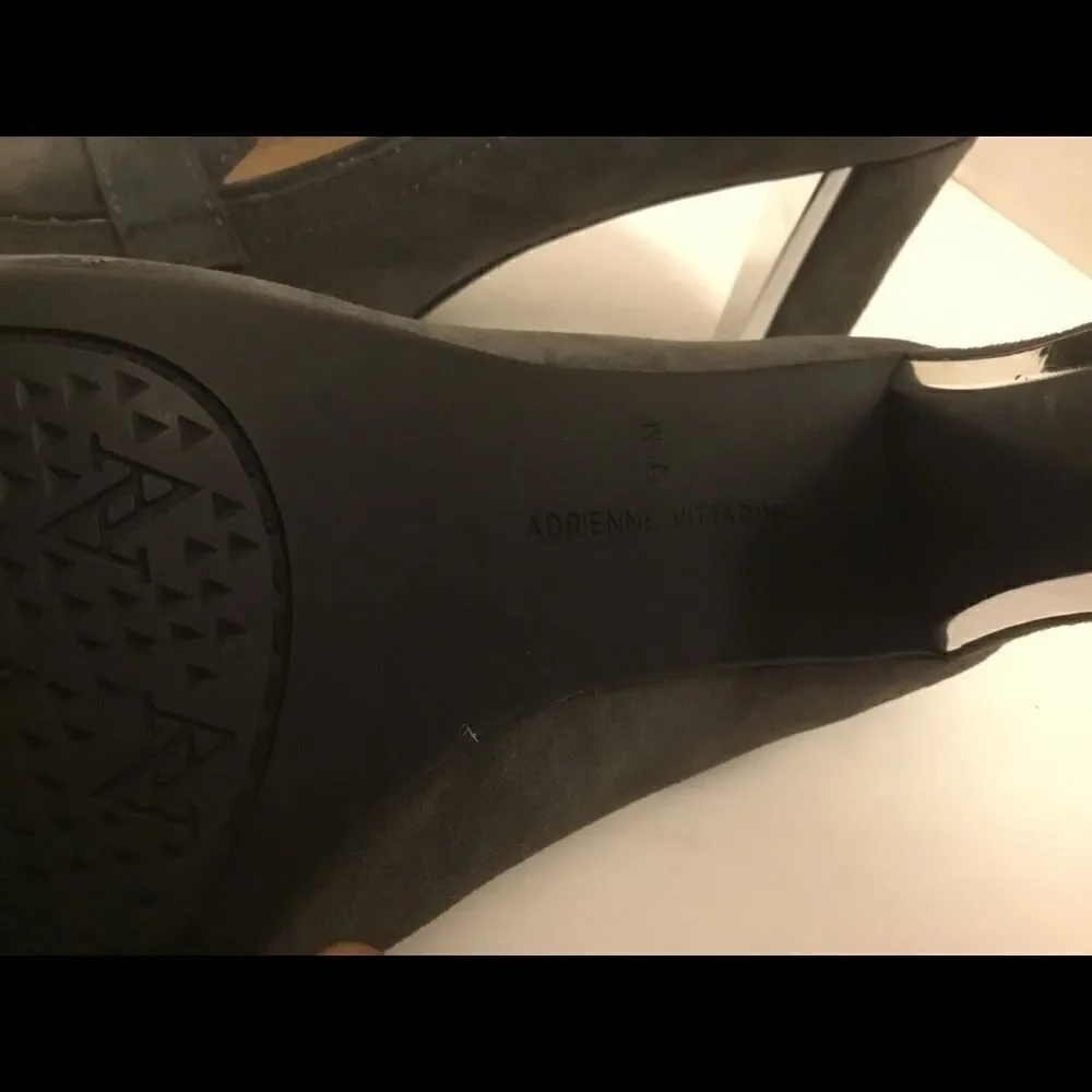 Adrienne Vittadini great heel